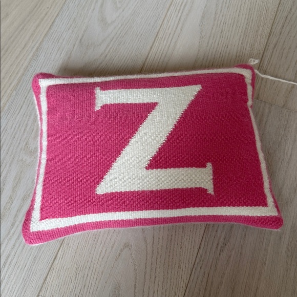 Jonathan Adler Pink “Z” Z Letter Pillow 100% Alpaca - Picture 2 of 6